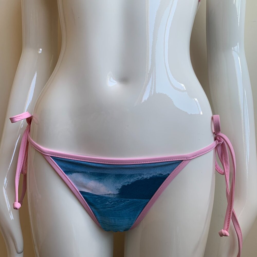 Aaron Chang Blue wave reversible navy bikini - Picture 4 of 12